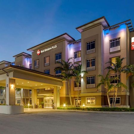Best Western Plus Miami Airport North Hotel & Suites מראה חיצוני תמונה